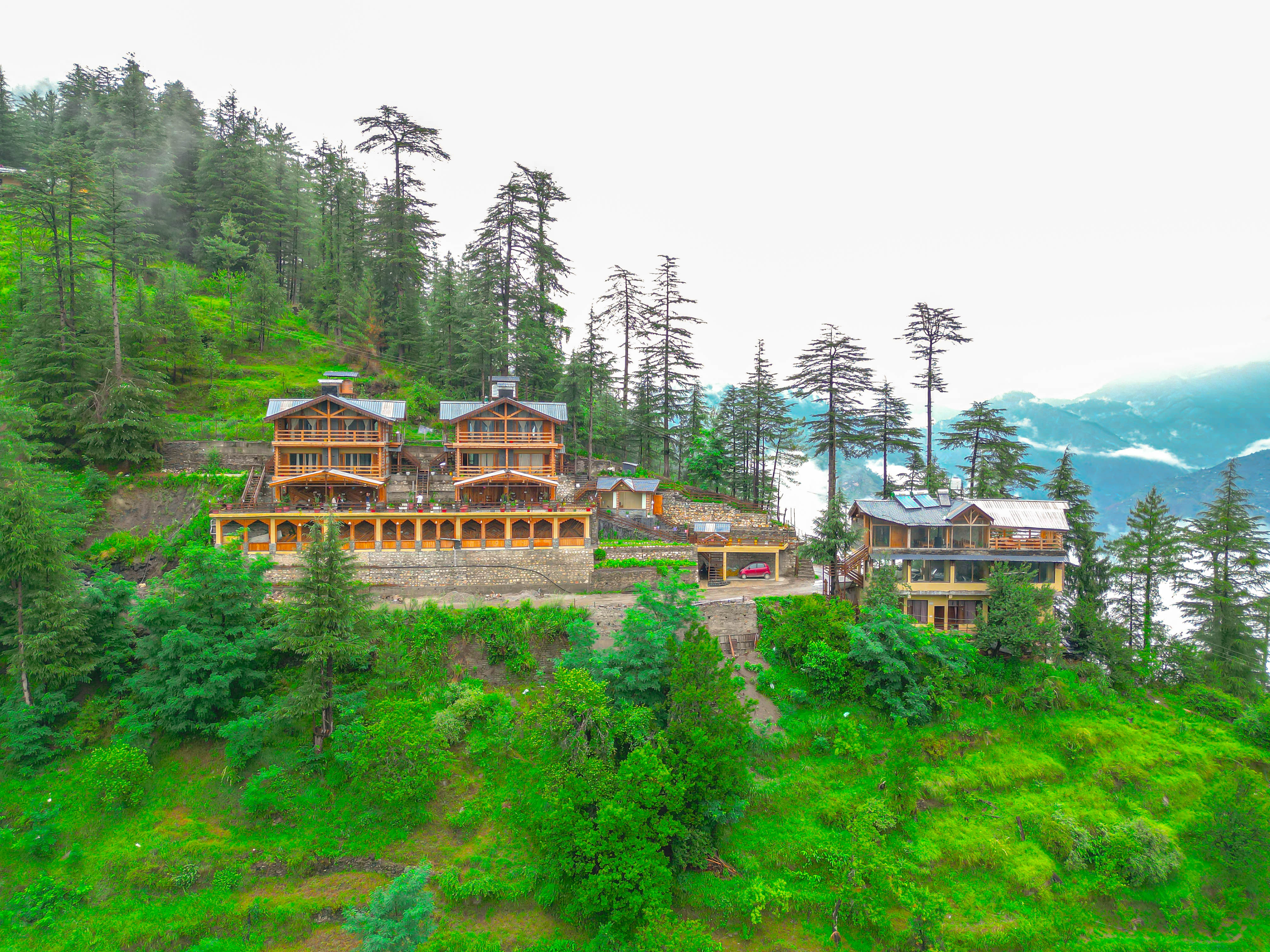 Surrounding hills panorama