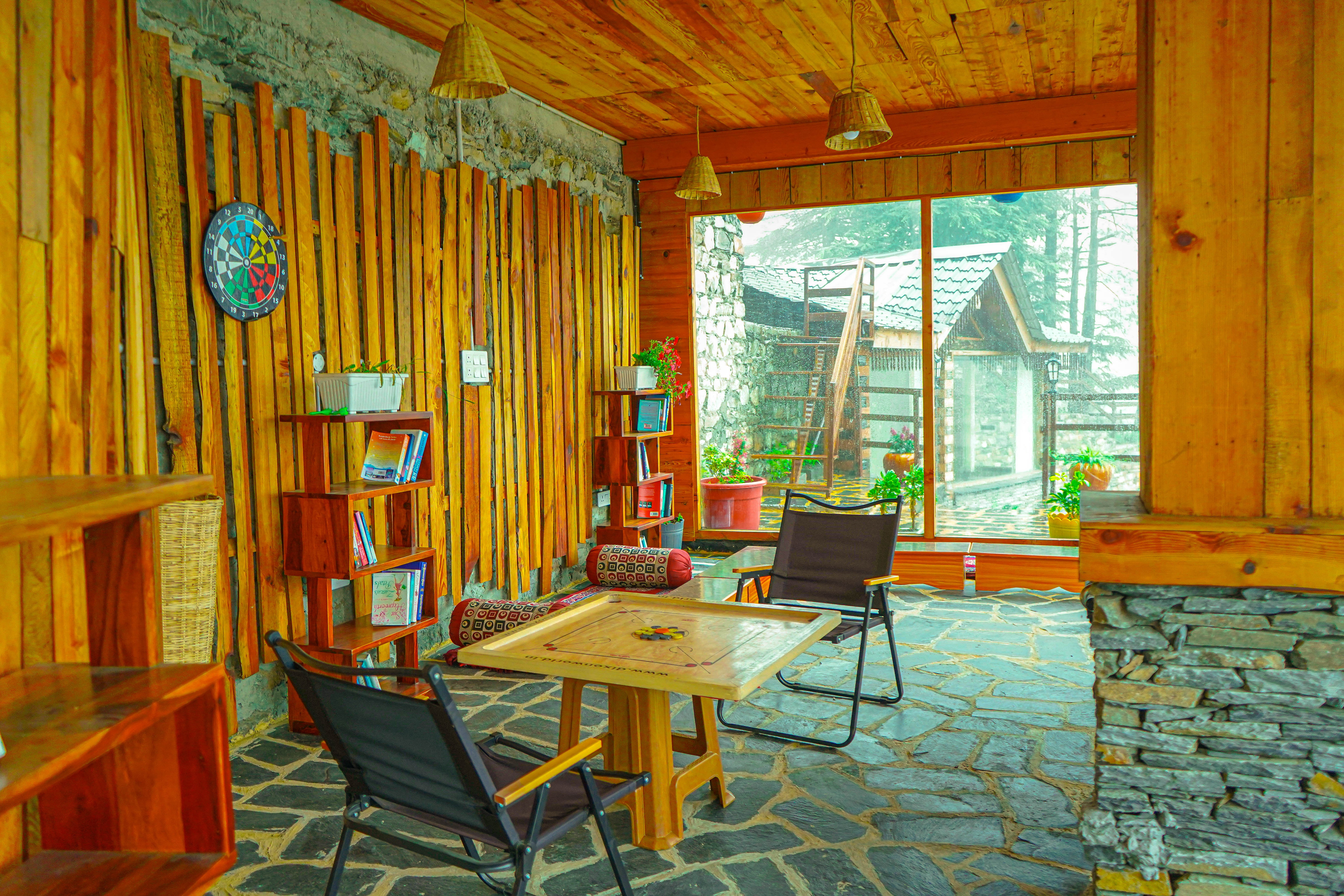 Evening ambiance on the deck